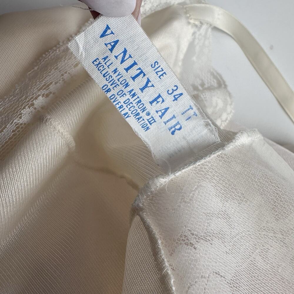 Vintage Vanity Fair Full Slip Lace Antron III‎ Nylon 70s Cream Womens 34 Medium - Picture 10 of 15